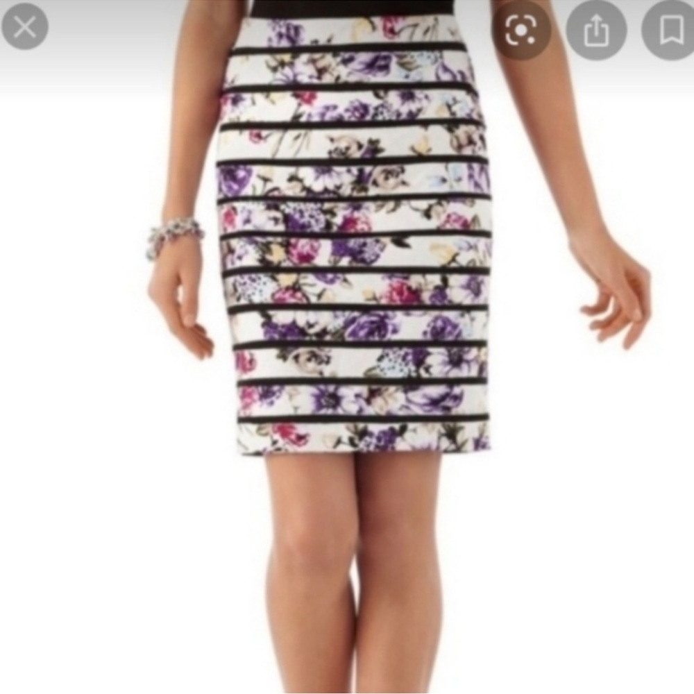 White House Black Market Women’s Floral Pencil Skirt